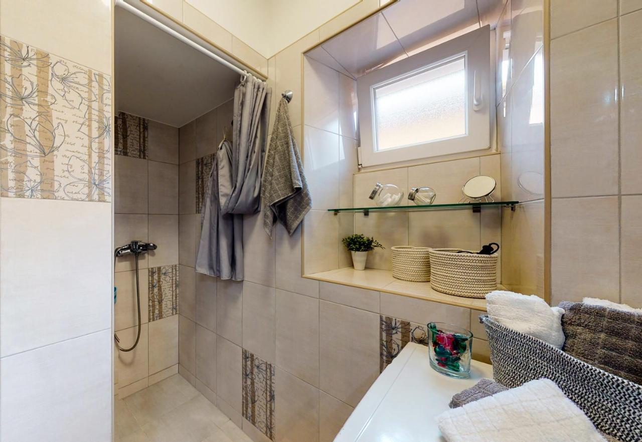 Apartman Tina Metković Exterior foto